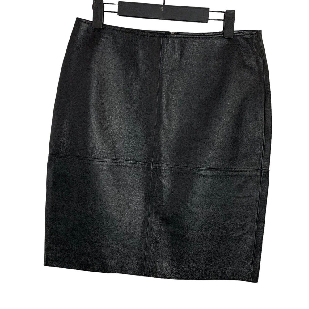 Newport News Women's Size 8 Black Genuine Leather Short Skirt Lined 90's